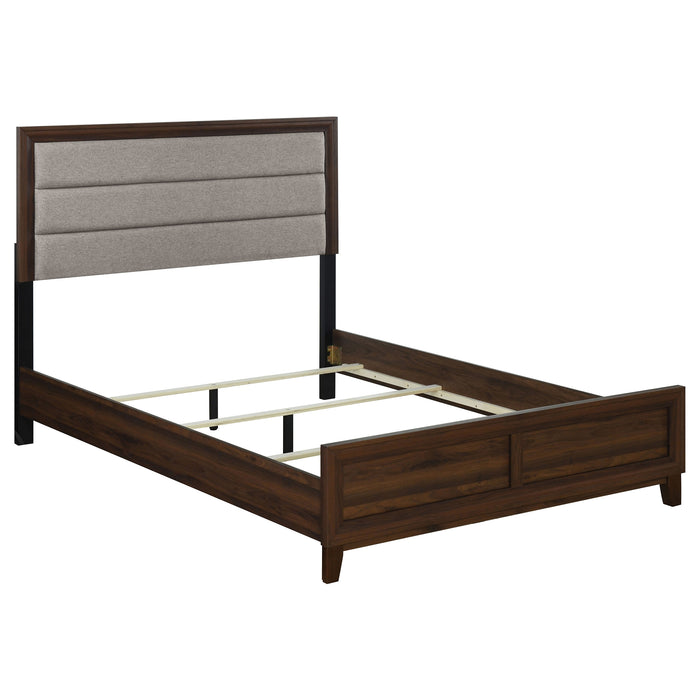 Welsley 4 Pc Bedroom Set - Nick's Furniture (IL)