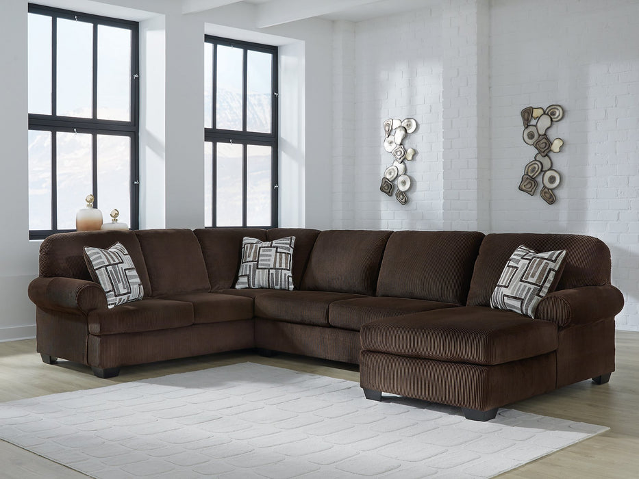 Kimlee Sectional with Chaise - Nick's Furniture (IL)