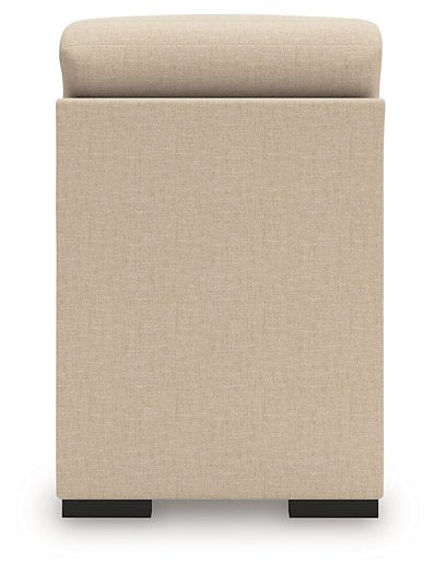 LadyMae Sectional with Chaise - Nick's Furniture (IL)