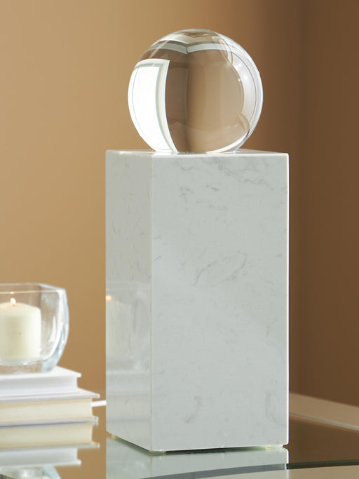 Sellner Sculpture - Nick's Furniture (IL)