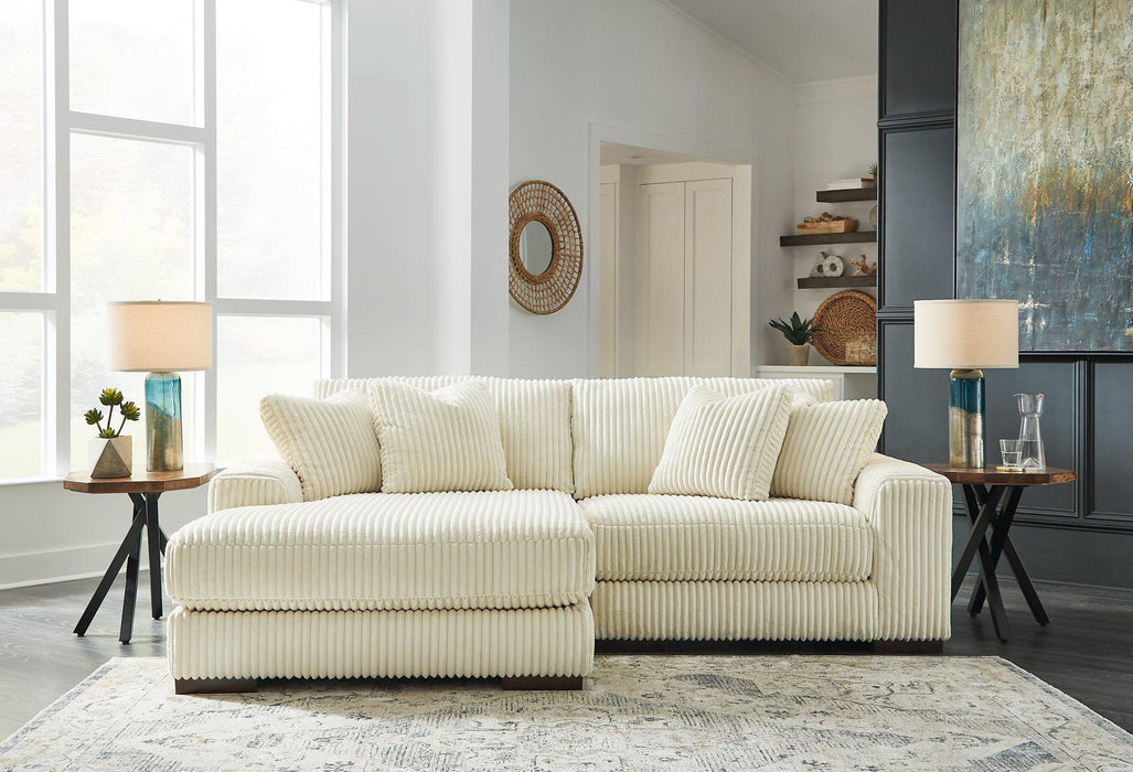 Lindyn Sectional with Chaise - Nick's Furniture (IL)