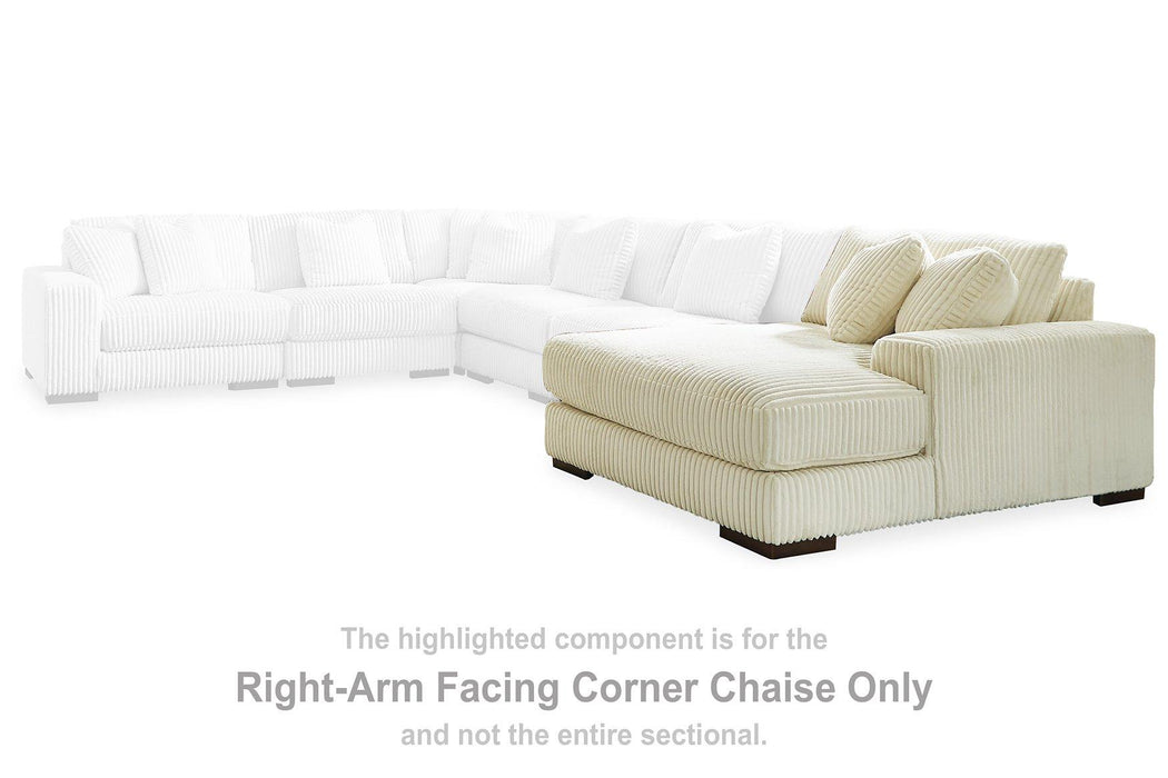 Lindyn Sectional with Double Chaise - Nick's Furniture (IL)
