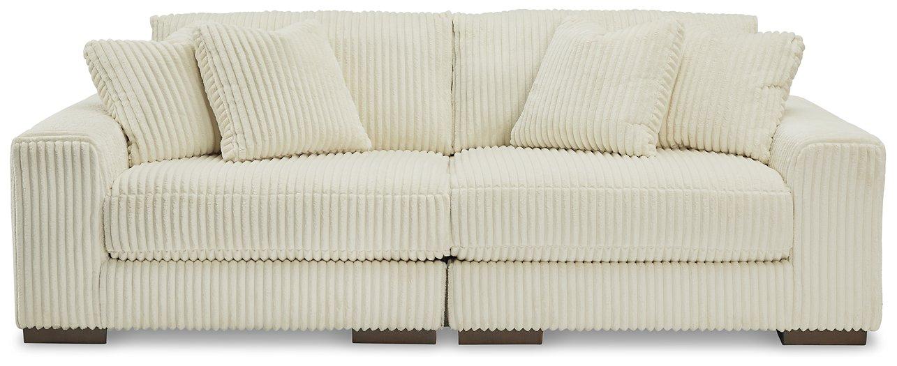 Lindyn Sectional Sofa - Nick's Furniture (IL)