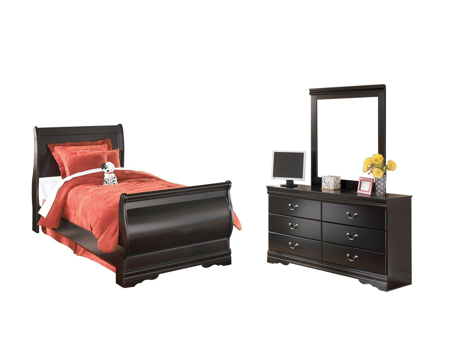 Huey Vineyard Bedroom Set - Nick's Furniture (IL)
