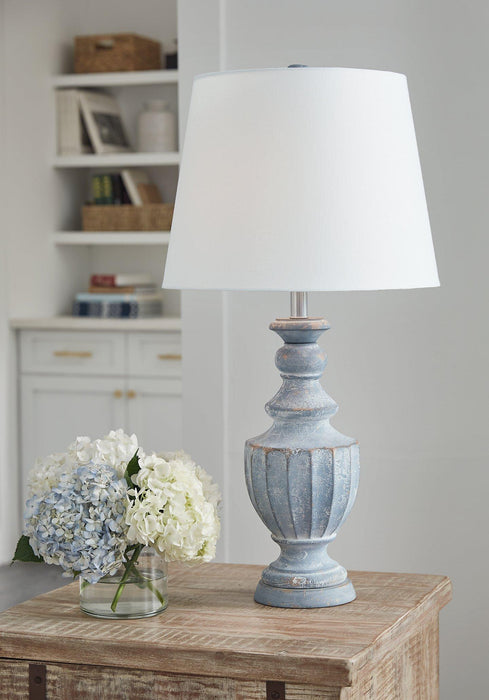 Cylerick Table Lamp - Nick's Furniture (IL)