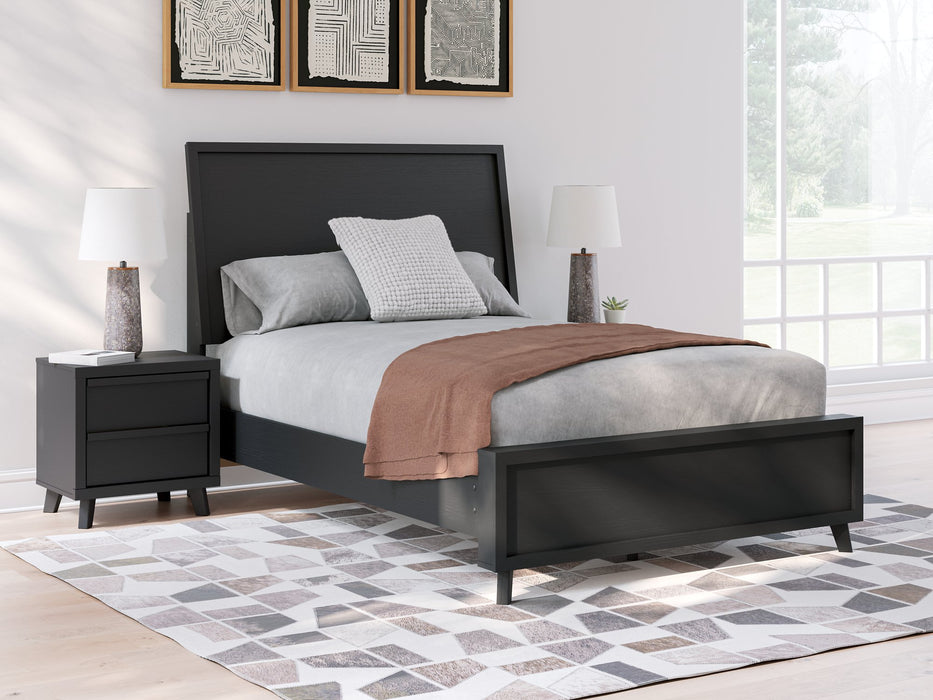 Danziar Bed - Nick's Furniture (IL)