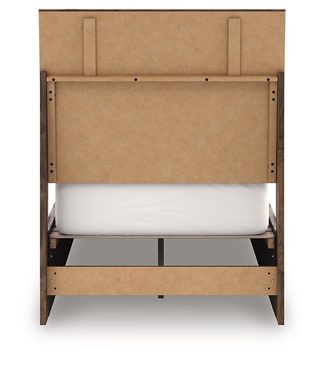 Chirason Bed - Nick's Furniture (IL)