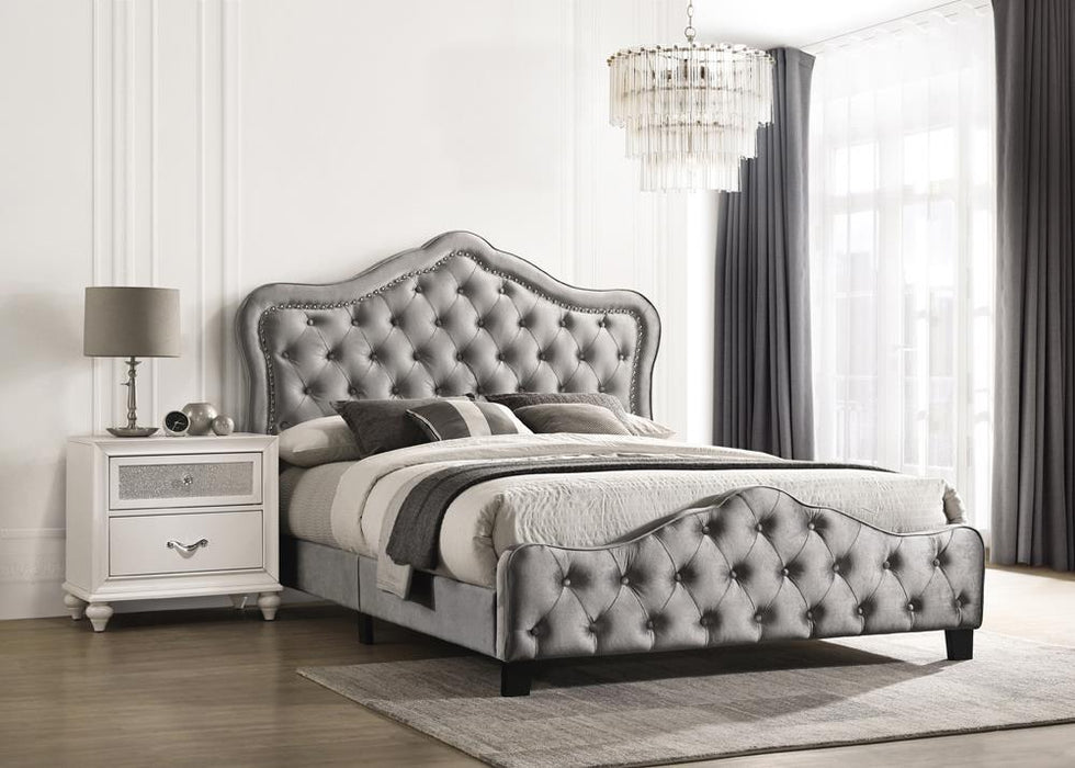 Bella California King Upholstered Tufted Panel Bed Grey