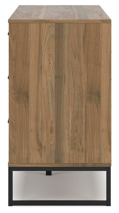Deanlow Bedroom Package - Nick's Furniture (IL)