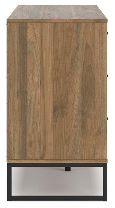 Deanlow Bedroom Package - Nick's Furniture (IL)