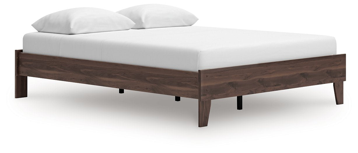 Calverson Bed - Nick's Furniture (IL)
