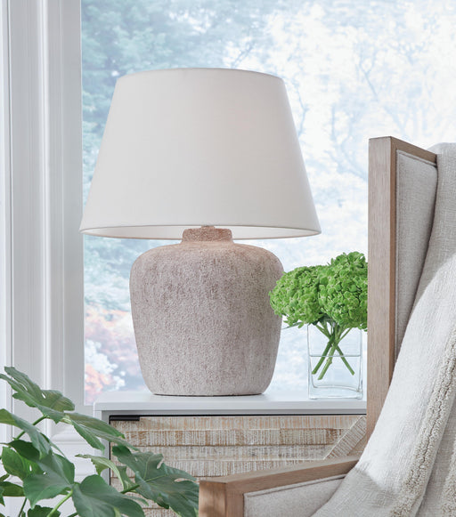 Danry Table Lamp - Nick's Furniture (IL)