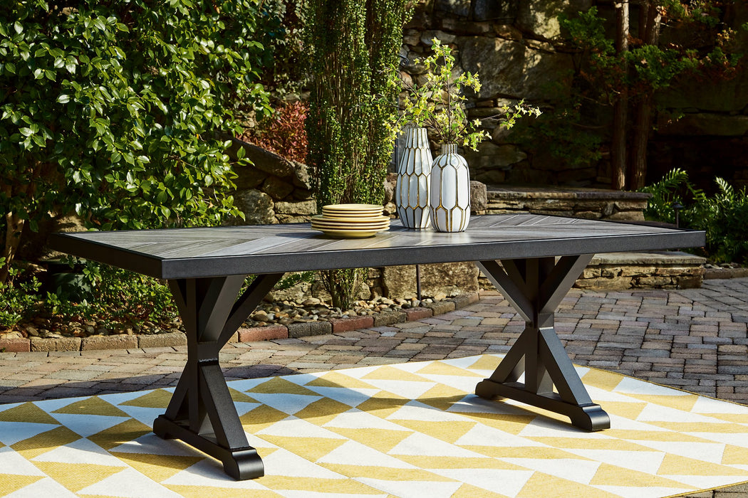 Beachcroft Outdoor Dining Table