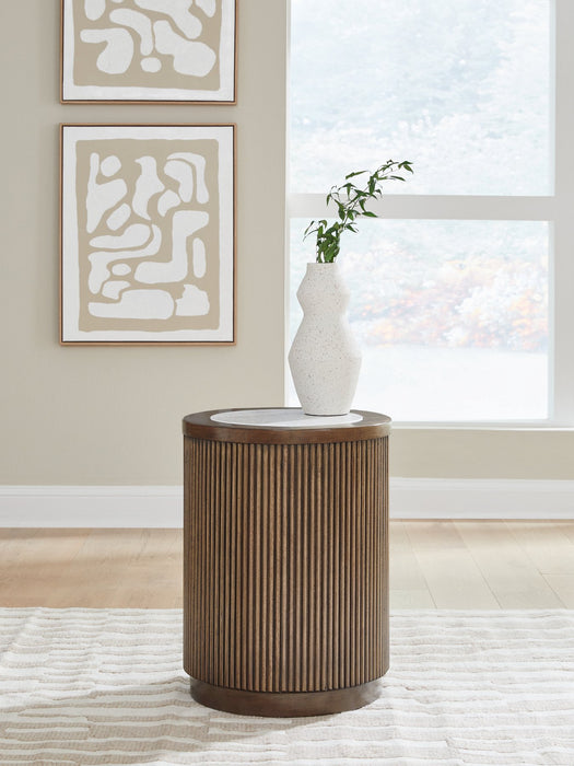 Hadonna End Table - Nick's Furniture (IL)