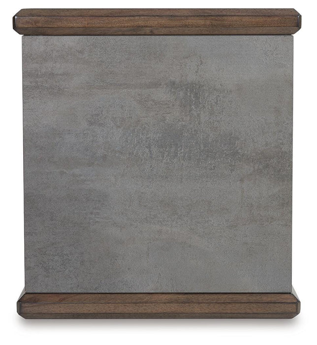 Kallenny End Table - Nick's Furniture (IL)