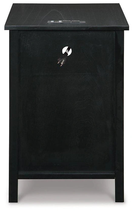 Treytown Chairside End Table